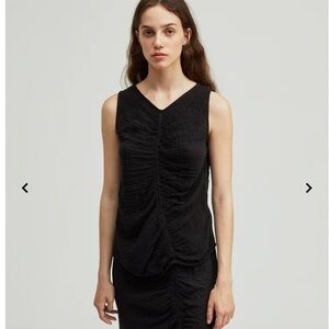 RAQUEL ALLEGRA
Gathered Gauze Cinch Tank 0